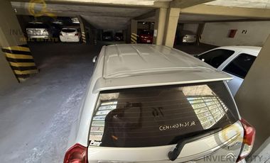 Cochera en centro (Rosario de santa fe al 400)
