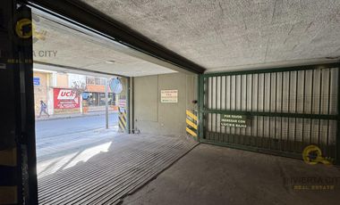 Cochera en centro (Rosario de santa fe al 400)