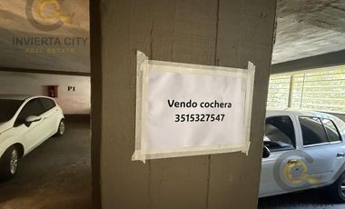 Cochera en centro (Rosario de santa fe al 400)