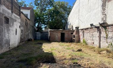 Lote en venta en Martínez.