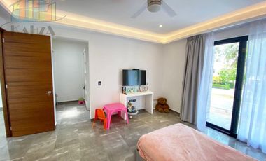 CASA EN VENTA CON ALBERCA AMUEBLADA EN PLAYA DEL CARMEN Playacar