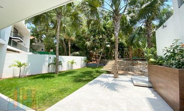 CASA EN VENTA CON ALBERCA AMUEBLADA EN PLAYA DEL CARMEN Playacar