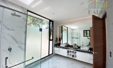 CASA EN VENTA CON ALBERCA AMUEBLADA EN PLAYA DEL CARMEN Playacar