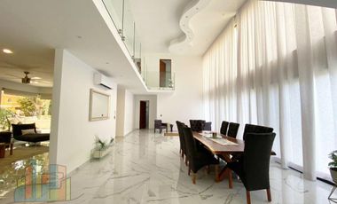 CASA EN VENTA CON ALBERCA AMUEBLADA EN PLAYA DEL CARMEN Playacar