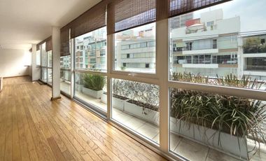 VENTA DEPARTAMENTO PH LOMAS DE CHAPULTEPEC 4 RECAMARAS CON TERRAZA