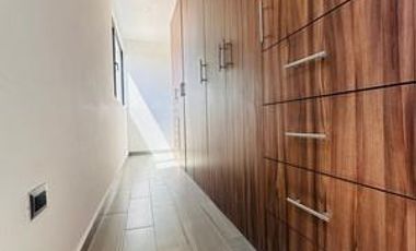 VENTA DE DEPARTAMENTO TIPO LOFT EN FRACCIONAMIENTO PARQUE REAL, PUEBLA