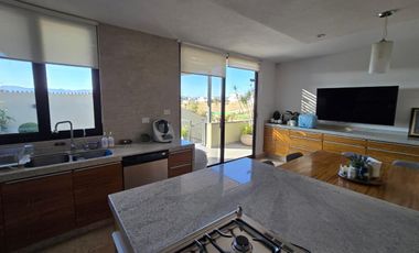 CASA EN VENTA EN CLUB DE GOLF