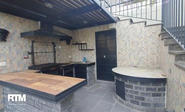 CASA EN VENTA EN CLUB DE GOLF