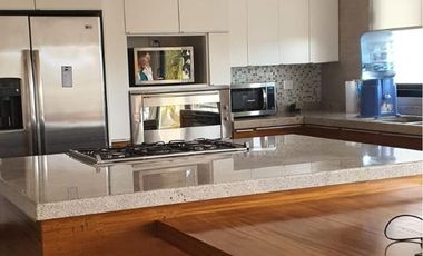 CASA EN VENTA EN CLUB DE GOLF