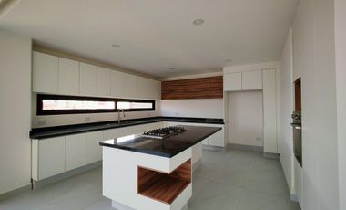 Departamento en Venta muy amplio y con Terraza en Zona las Animas, Puebla