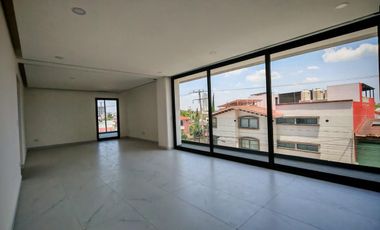 Departamento en Venta muy amplio y con Terraza en Zona las Animas, Puebla