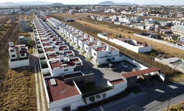 VENTA DE CASA EN RESIDENCIAL ZIRANDA EN METEPEC