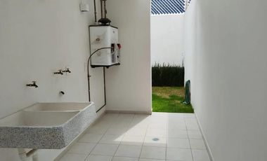 VENTA DE CASA EN RESIDENCIAL ZIRANDA EN METEPEC