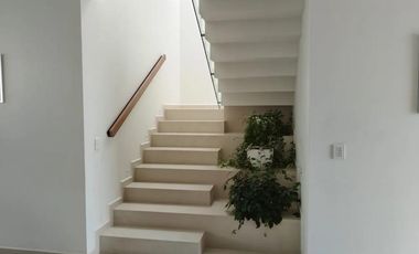 VENTA DE CASA EN RESIDENCIAL ZIRANDA EN METEPEC