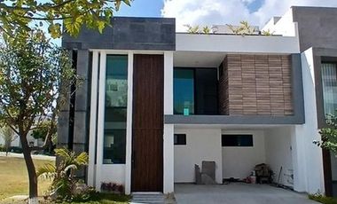 Casa en venta en Lomas de Angelopolis III, Parque Rodas, Puebla.
