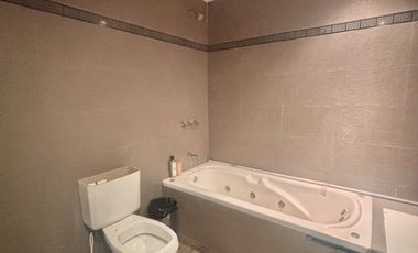 Casa en Remedios De Escalada, Lanus, jardin, 5 cuadras Universidad Lanus