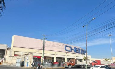 LOCAL EN VENTA EN TORRE FORJADORES, ZONA FORJADORES.