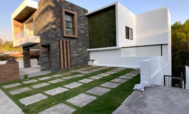 Bonita casa en venta en Lomas de Vallescondido