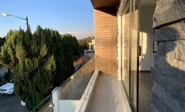 Bonita casa en venta en Lomas de Vallescondido