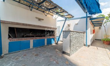 EDIFICIO DE OFICINAS - Irigoyen Freyre al 3000