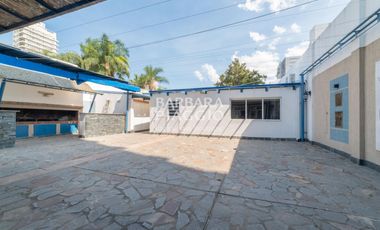 EDIFICIO DE OFICINAS - Irigoyen Freyre al 3000