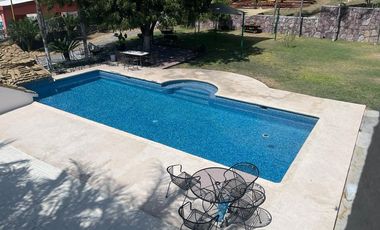 QUINTA EN VENTA en los GIRASOLES PESQUERIA NUEVO LEON