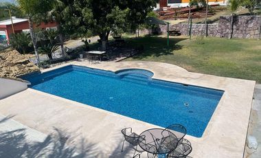 QUINTA EN VENTA en los GIRASOLES PESQUERIA NUEVO LEON