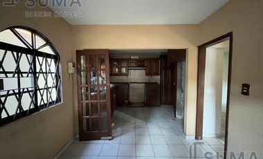 Casa en Venta en Col. Primavera, Tampico Tamaulipas.