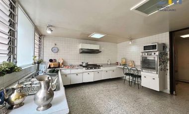 LOMAS DE CHAPULTEPEC. casa en venta