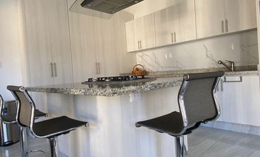 Casa en venta en Atlixco, a metros de la Aldea con alberca y 4 recámaras