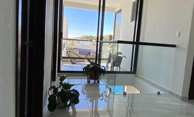 Casa en venta en Atlixco, a metros de la Aldea con alberca y 4 recámaras