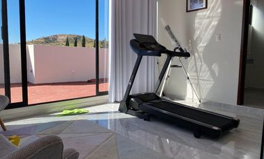 Casa en venta en Atlixco, a metros de la Aldea con alberca y 4 recámaras