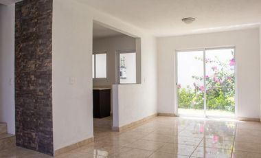 Casa en  Venta en Cuautlancingo, Puebla, a unos minutos plaza San Diego