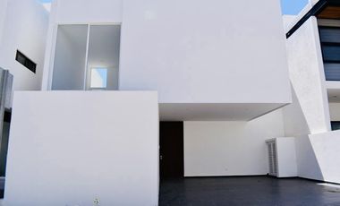 CASA EN. VENTA EN ST. ANGELO