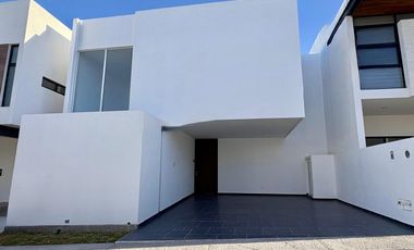 CASA EN. VENTA EN ST. ANGELO
