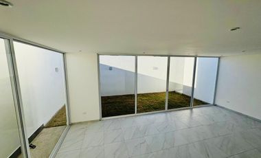 CASA EN. VENTA EN ST. ANGELO