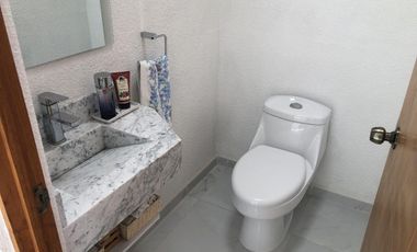 Vendo hermosa residencia autosustentable en Gto, por Querétaro y Corregidora