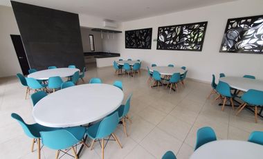 CASA EN VENTA 3 REC 166 M2  EN PLAYA DEL CARMEN CON CASA CLUB