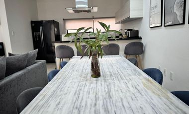 CASA EN VENTA 3 REC 166 M2  EN PLAYA DEL CARMEN CON CASA CLUB