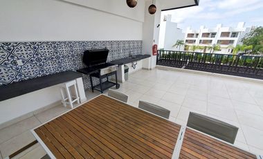 CASA EN VENTA 3 REC 166 M2  EN PLAYA DEL CARMEN CON CASA CLUB