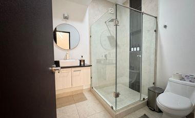 CASA EN VENTA 3 REC 166 M2  EN PLAYA DEL CARMEN CON CASA CLUB