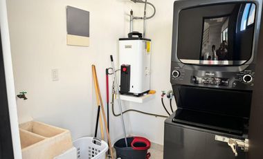 CASA EN VENTA 3 REC 166 M2  EN PLAYA DEL CARMEN CON CASA CLUB