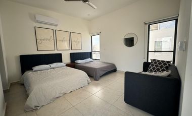 CASA EN VENTA 3 REC 166 M2  EN PLAYA DEL CARMEN CON CASA CLUB