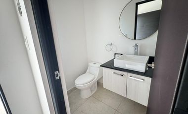 CASA EN VENTA 3 REC 166 M2  EN PLAYA DEL CARMEN CON CASA CLUB