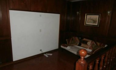 vendo casa americana con fondo y piscina