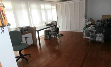 vendo casa americana con fondo y piscina