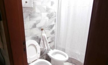 vendo casa americana con fondo y piscina