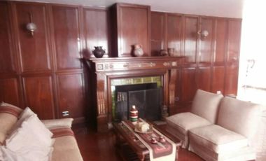 vendo casa americana con fondo y piscina