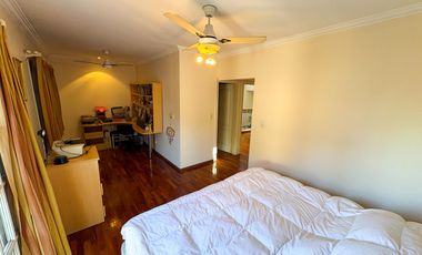 Casa de Categoría - Más de 2000m2 y 10 ambientes