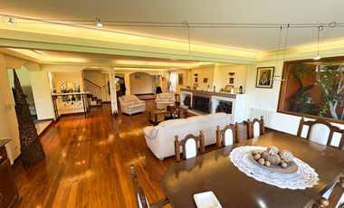 Casa de Categoría - Más de 2000m2 y 10 ambientes